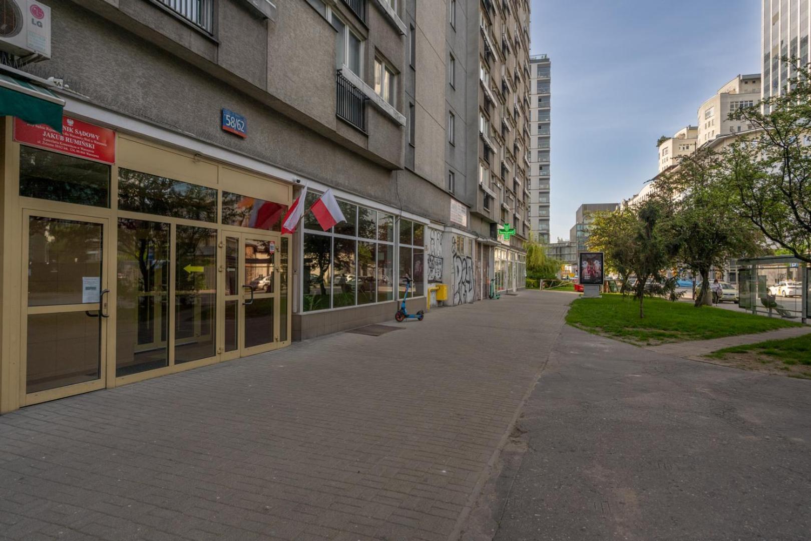 Wola - 13th Floor, View, Metro Nearby - By Rentujemy Butas